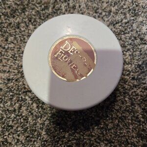 New Shulton Desert Flower Dusting Powder 4 oz. with Puff